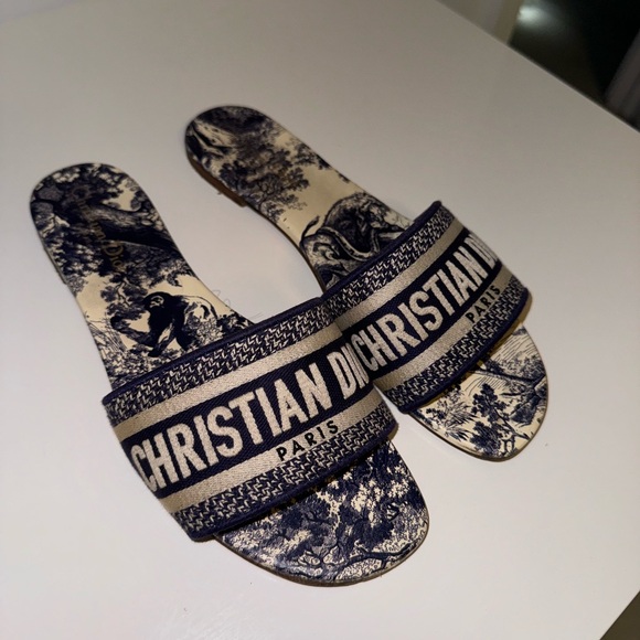 Christian Dior D way slide - Picture 1 of 6